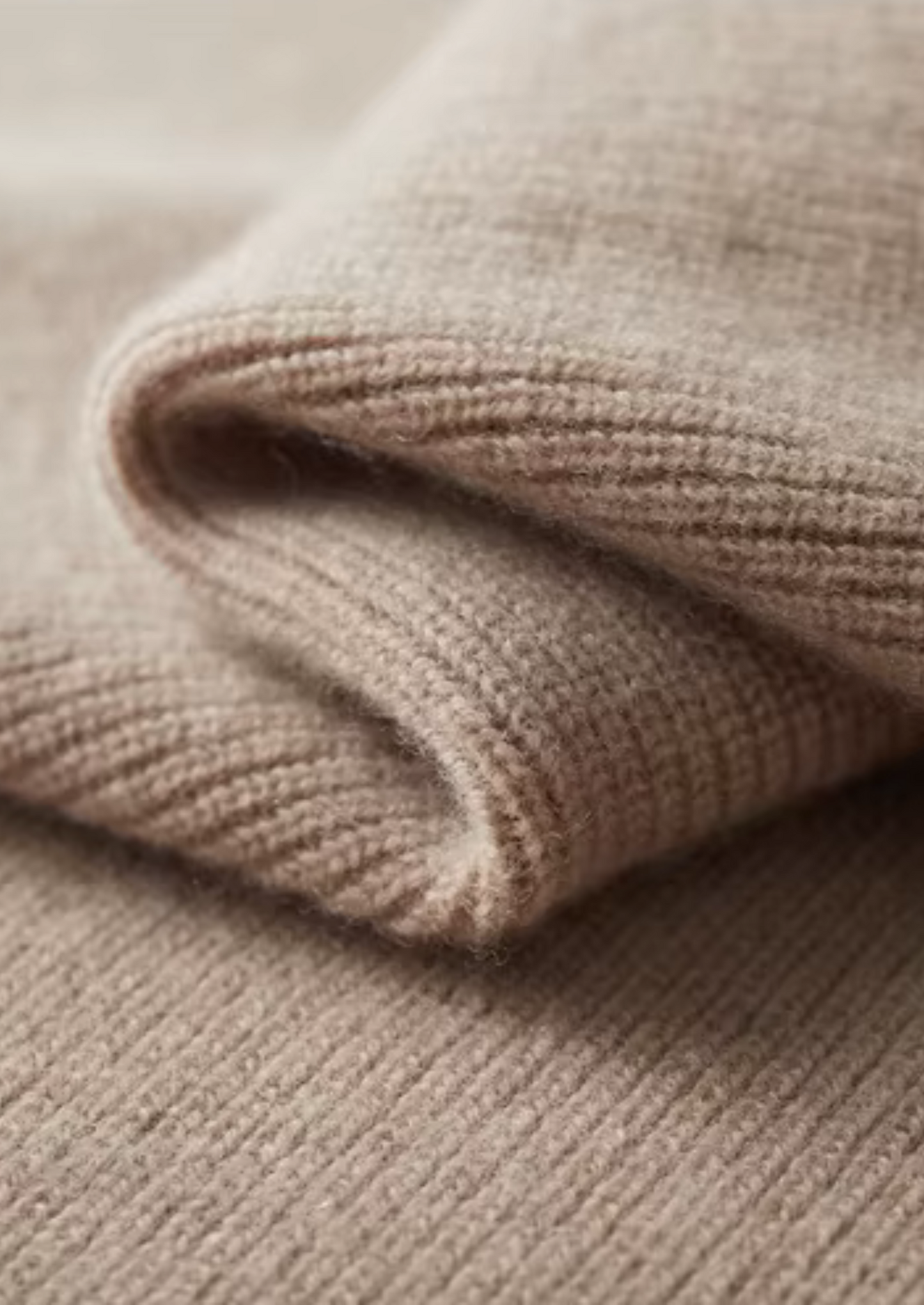 Two-Tone Zipper Sweater Polo