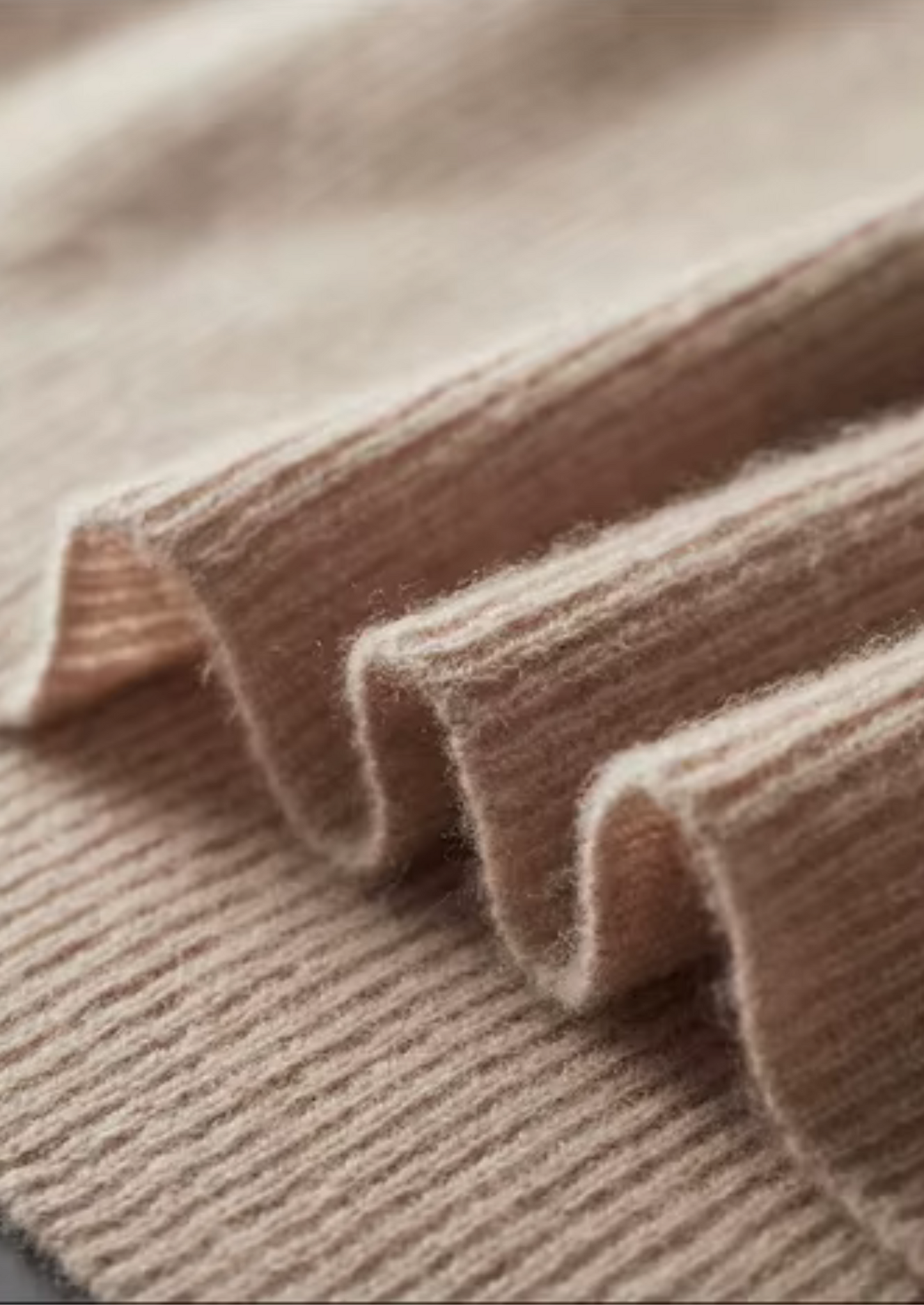 Two-Tone Zipper Sweater Polo