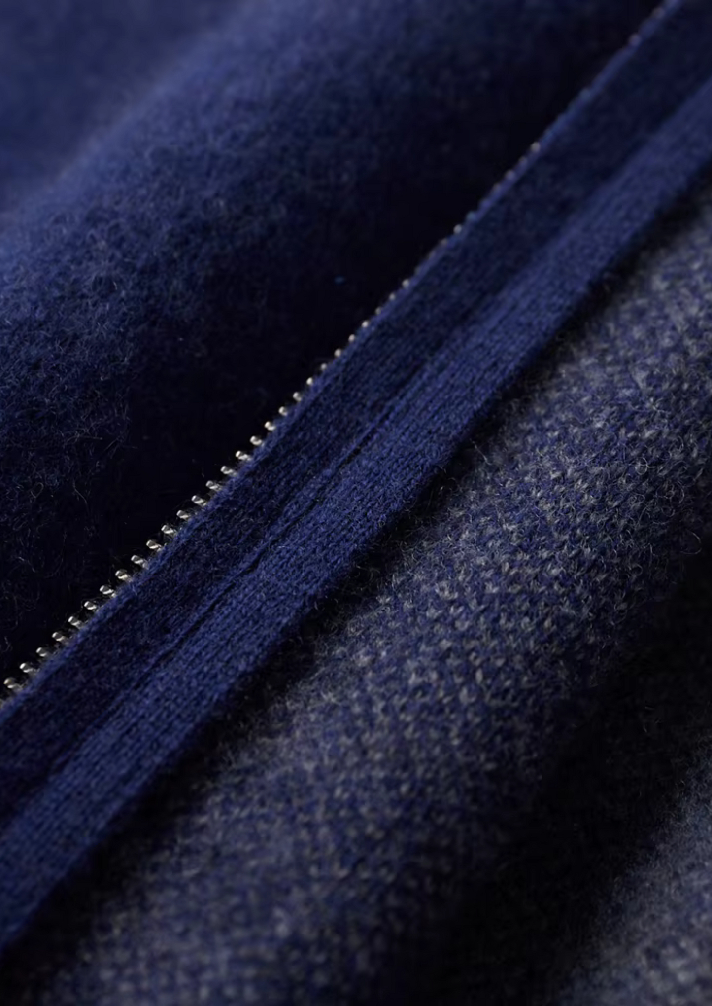 Premium Cashmere Leisure Tracksuit